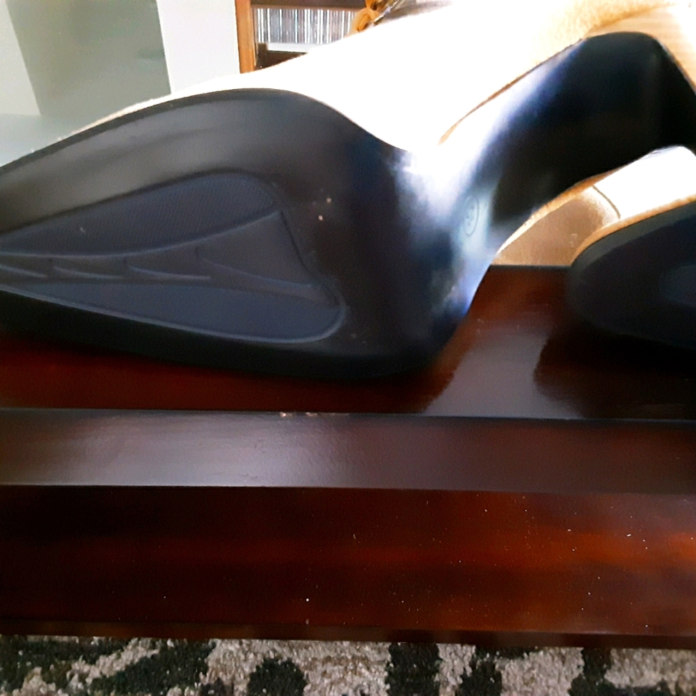 Ankle length high heels boots